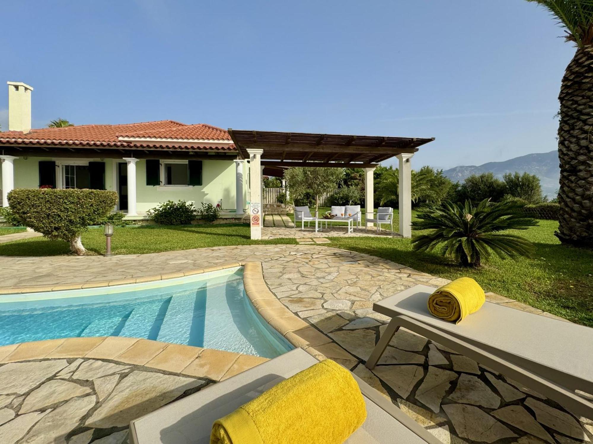 Villa Ermis Spartia  Exteriér fotografie